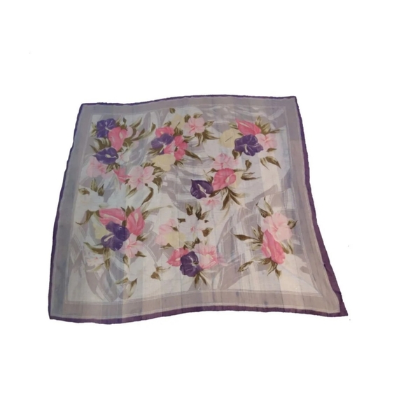 Accessories - 💝10/$25💝 Vintage See-through Flowers & purple